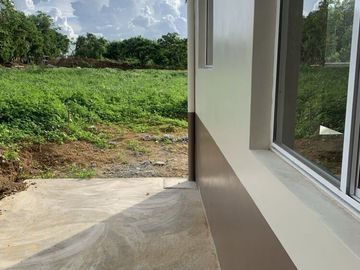 Expanded Townhouse Provision for 3 bedrooms near Eagle Ridge
