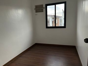 Stonebridge Estates House for sale in Carmona City very near Manila