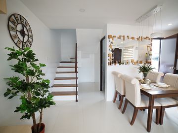 Stonebridge Estates House for sale in Carmona City very near Manila