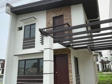 Stonebridge Estates House for sale in Carmona City very near Manila