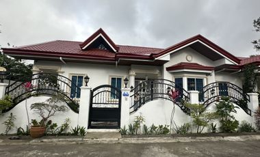 For SALE  4 Bedroom Bungalow in Tagaytay City