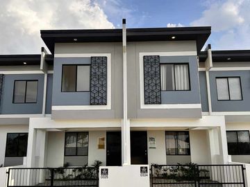 FOR SALE: Beautifully Designed Homes at PHirst Sights Bay Expansion