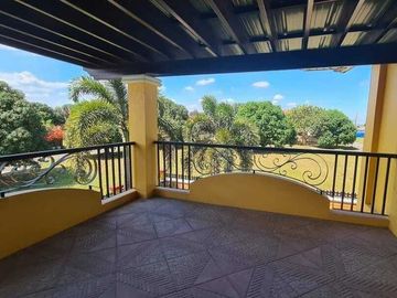 For Sale: Luxury House with Big Garden Mabalacat, Pampanga