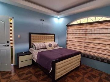For Sale: Luxury House with Big Garden Mabalacat, Pampanga