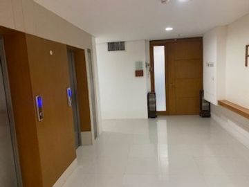 Penthouse - Woodridge - Mahogany Building -Tagaytay Highlands- Amazing Views
