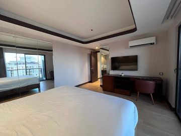 For Sale 61sqm Elegant One Bedroom Fully Furnished One Euphoria Angeles City