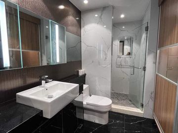 For Sale 61sqm Elegant One Bedroom Fully Furnished One Euphoria Angeles City