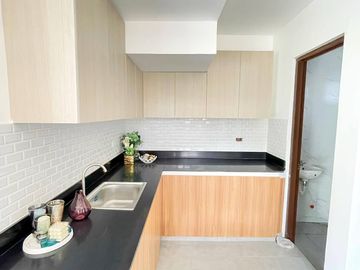 SIERRA MANOR RESIDENCES (Across SM ANGONO)