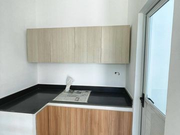 SIERRA MANOR RESIDENCES (Across SM ANGONO)