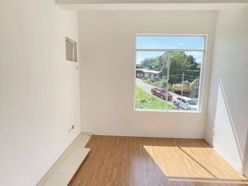SIERRA MANOR RESIDENCES (Across SM ANGONO)