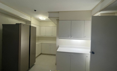 For Lease 3 Bedroom in Splendido Gardens at Salcedo Village, Makati City