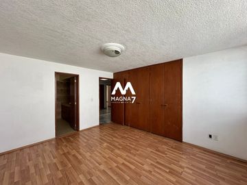 VENTA CASA EN CAMINO REAL ZAPOPAN