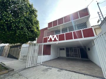 VENTA CASA EN CAMINO REAL ZAPOPAN