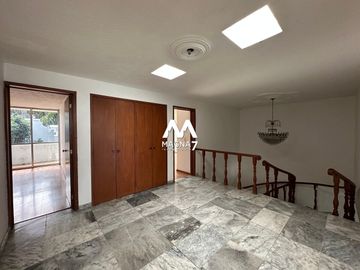 VENTA CASA EN CAMINO REAL ZAPOPAN