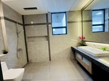 4Storey 4Bedrooms Modern Design Townhouse for Sale in San Juan City