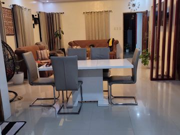 4 Bedrooms House and Lot For Sale in Tanauan City Batangas
