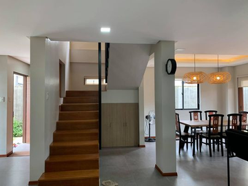 4-Bedroom Fully Furnished 3-Storey House in Angeles, Pampanga