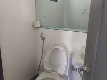 metrogate Dasmarinas estate 3-storey house
