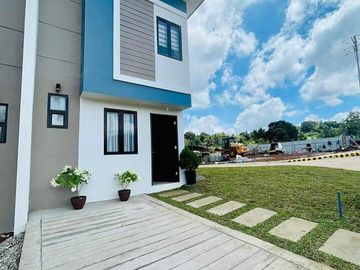 MURANG PABAHAY LA ALDEA TOWNHOUSE BY PUEBLO DE ORO -CDO