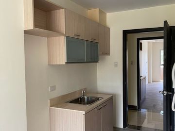 For Sale Good Quality RFO Studio Condo in Green Meadows, Iloilo