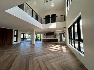 4 Bedroom House for Sale, Wood Grove Subdivision, San Fernando, Pampanga