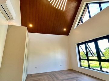 4 Bedroom House for Sale, Wood Grove Subdivision, San Fernando, Pampanga