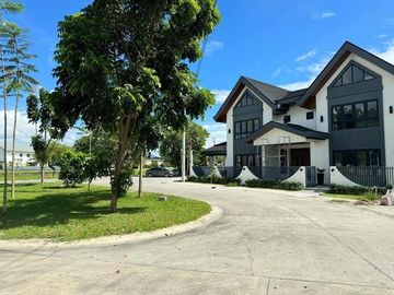 4 Bedroom House for Sale, Wood Grove Subdivision, San Fernando, Pampanga
