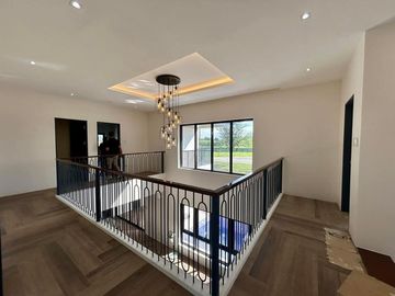 4 Bedroom House for Sale, Wood Grove Subdivision, San Fernando, Pampanga