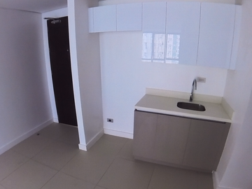 1 Bedroom | 38 Park Avenue |Brand New Condo For Sale Cebu IT Park