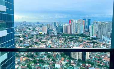 For Lease 2 Bedroom in Uptown Parksuites Tower, Taguig City