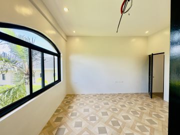 Mediterranean 4 Bedrooms Brand New House and Lot for Sale in Portofino Heights