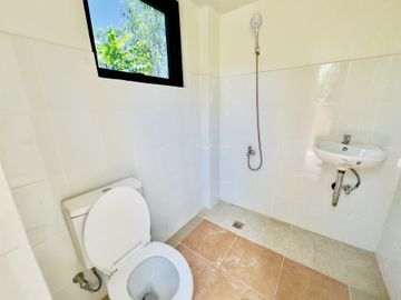 Mediterranean 4 Bedrooms Brand New House and Lot for Sale in Portofino Heights