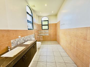 Mediterranean 4 Bedrooms Brand New House and Lot for Sale in Portofino Heights