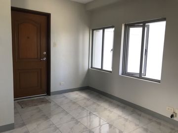 MARQUINTON CORDOVA TOWER / CONDOMINIUM / MARIKINA / 2 BED ROOMS