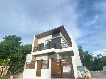 Brand New House for Sale near EVIA Daang Hari and MCX!