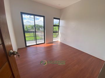 Brand New House for Sale near EVIA Daang Hari and MCX!