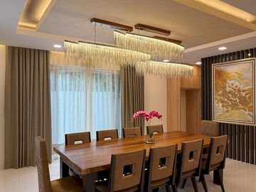 Brandnew House and Lot in Tagaytay for Sale!