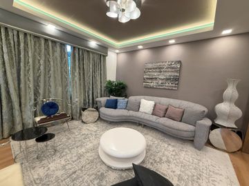 Brandnew House and Lot in Tagaytay for Sale!