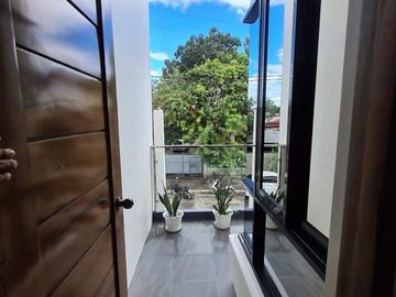 RFO Townhouse unit for sale Located in Sucat, Parañaque City