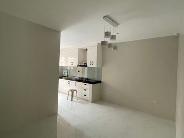 RFO Townhouse unit for sale Located in Sucat, Parañaque City
