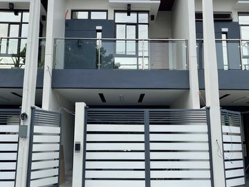RFO Townhouse unit for sale Located in Sucat, Parañaque City