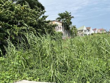 EH-1103: For Sale/ For Rent Commercial Lot!