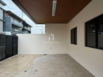 For Sale 4-Bedroom House in Greenwoods Executive Village, Cainta