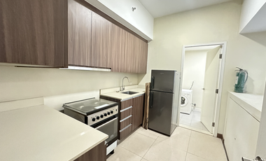For Sale: Shang Salcedo Place, Makati City, 2-Bedroom Unit Condo The Residences