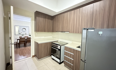 For Sale: Shang Salcedo Place, Makati City, 2-Bedroom Unit Condo The Residences