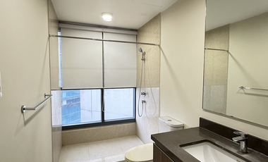For Sale: Shang Salcedo Place, Makati City, 2-Bedroom Unit Condo The Residences