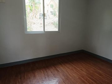 TOWNHOUSE FOR SALE IN SUNFLOWER HOMES EASTRIDGE ANGONO FINISH TURN OVER.