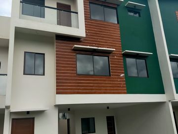 RFO 3 Storey, 4 Bedroom Townhouse for Sale at Metro Los Baños 2, Laguna