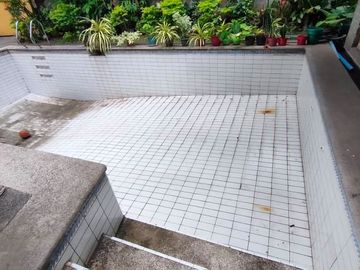 5 Bedroom House and Lot with Swimming Pool for Sale Los Baños, Laguna