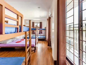 3 Storey Resort for sale in Calamba, Laguna with overlooking of Mt. Makiling